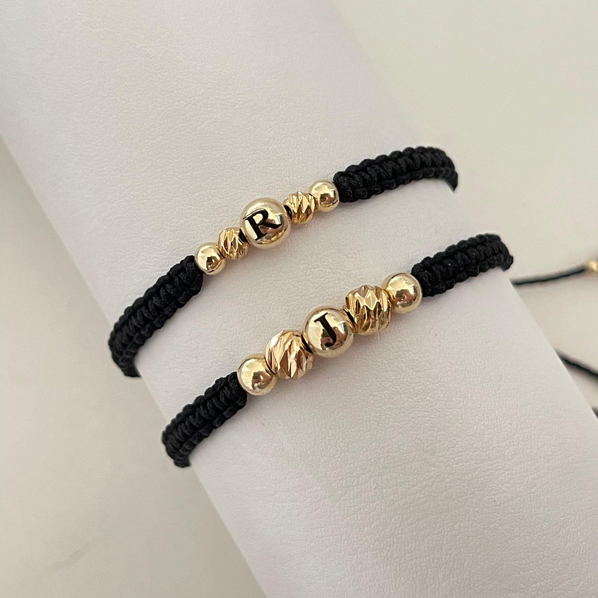 Pulseras pareja iniciales 🤩