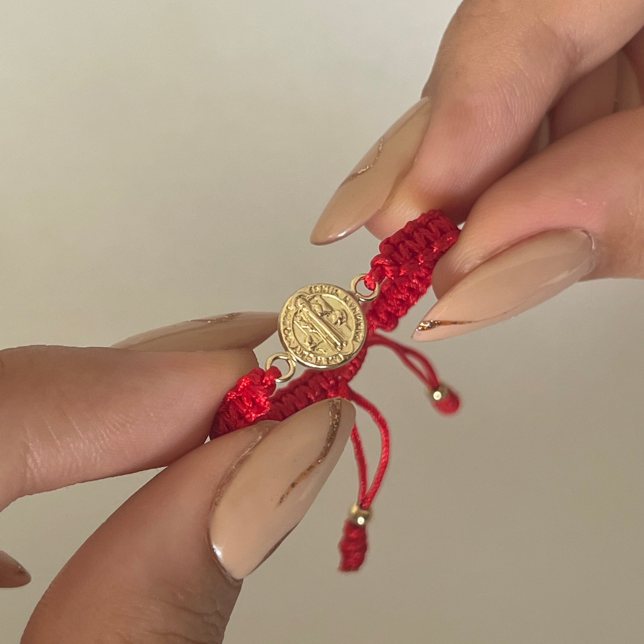 Pulsera de bebe san Benito